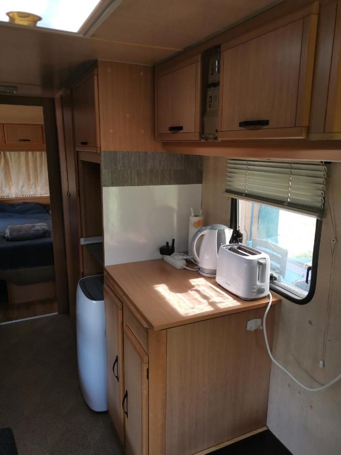 Large Camper In The Olive Grove Banjole Exterior foto