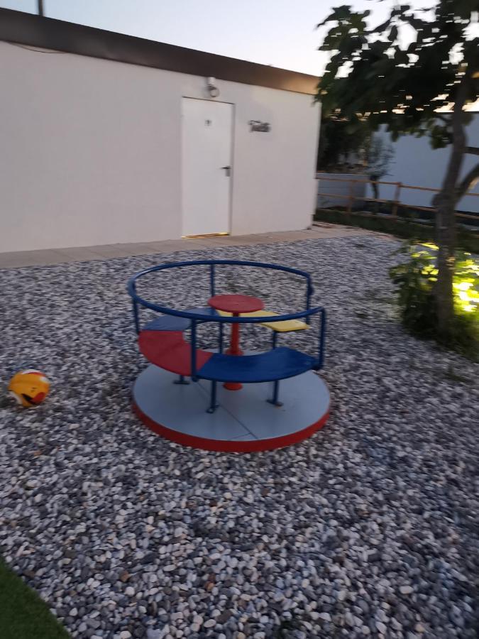 Large Camper In The Olive Grove Banjole Exterior foto