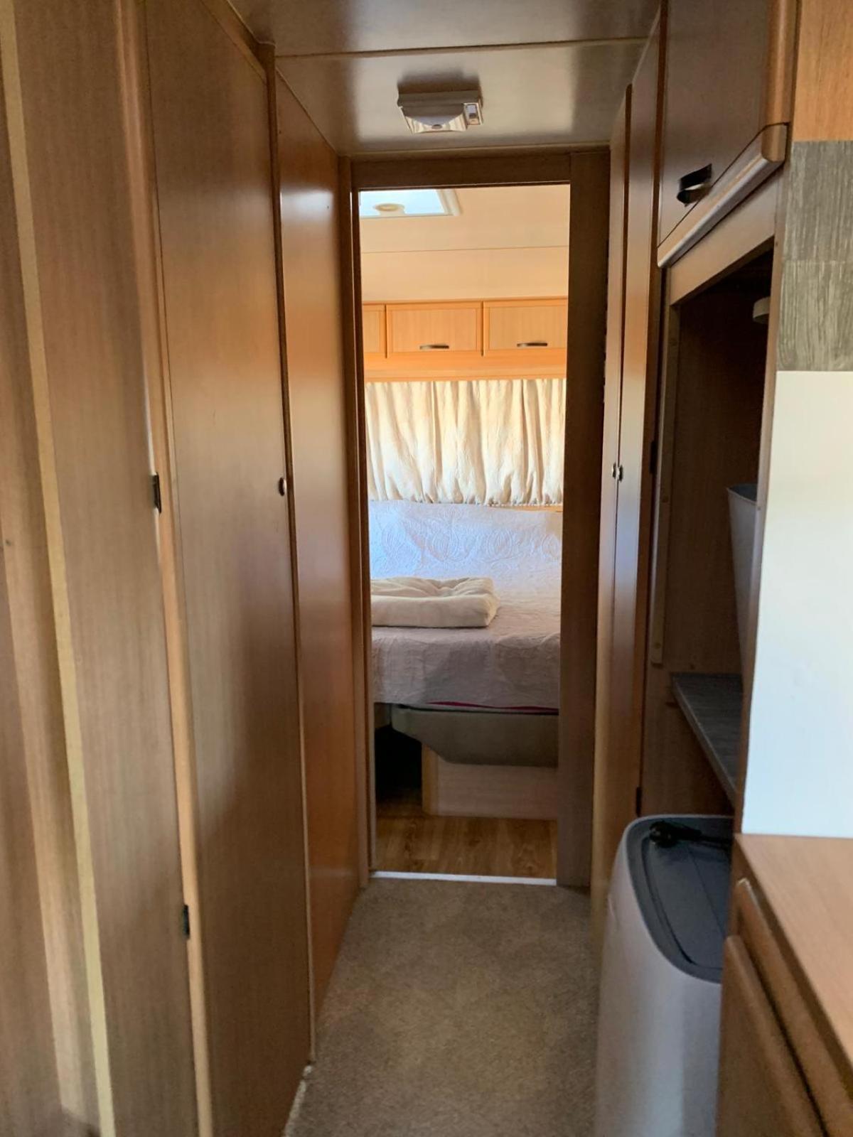 Large Camper In The Olive Grove Banjole Exterior foto